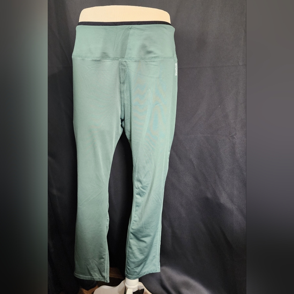 Reebok 2XL Green Yoga Pants